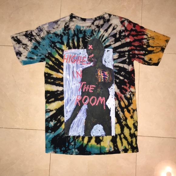 Travis Scott Merchandise - Picture 2 of 5